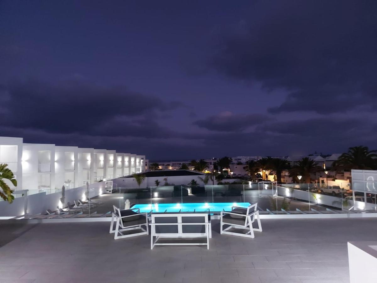 White Suite Deluxe Costa Teguise Exterior photo