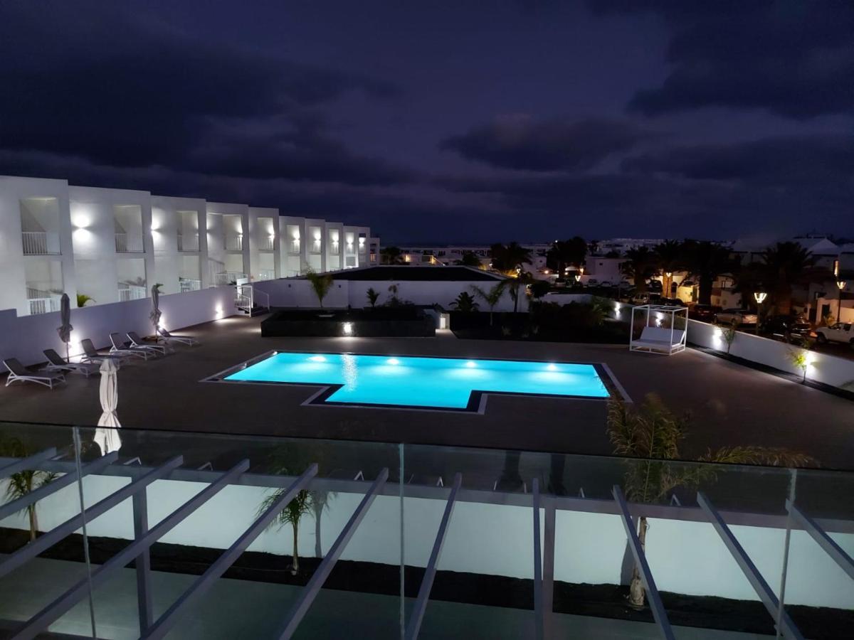 White Suite Deluxe Costa Teguise Exterior photo
